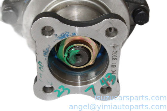 NKR57 Isuzu Chassis Parts 55 KY 12MM 4JG2 DRIVE ASM FINAL RR 7/43 8943389021 2402100A2