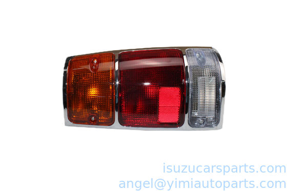 ISUZU UCR TFR2000 Lampu Belakang ASM R 8970687401