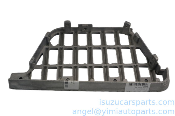 LANGKAH PELAT ISUZU NKR94 RH 8978599960 8978679680